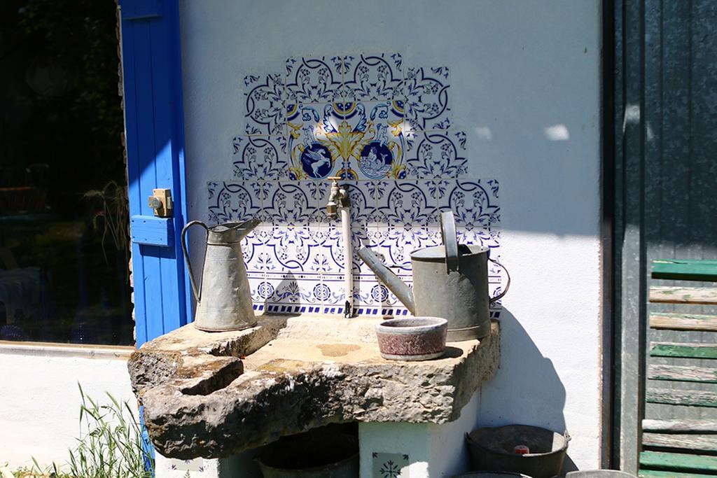 Au "Bon Endroit" Hotel Genebrieres Luaran gambar